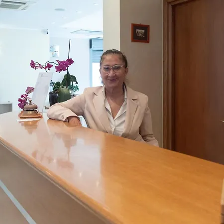 Aparthotel Altamira Roseto Degli Abruzzi