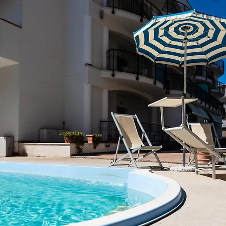 Altamira Roseto Degli Abruzzi