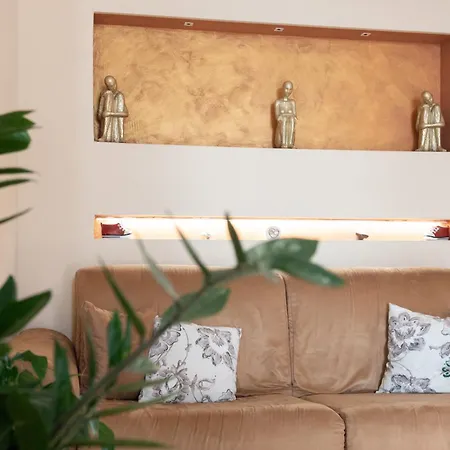 Altamira Roseto Degli Abruzzi